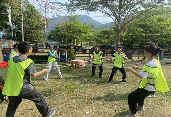 率虎狼之师,铸精英团队-华体会3月户外拓展活动圆满完成(图5) 率虎狼之师,铸精英团队-华体会3月户外拓展活动圆满完成(图5)